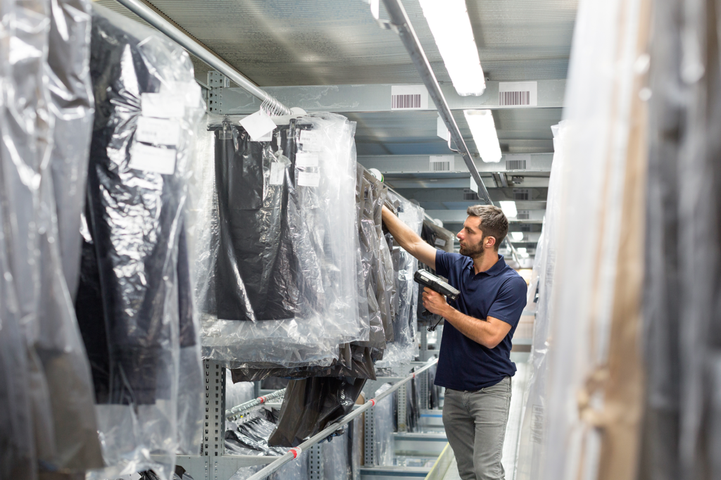warehouse-worker